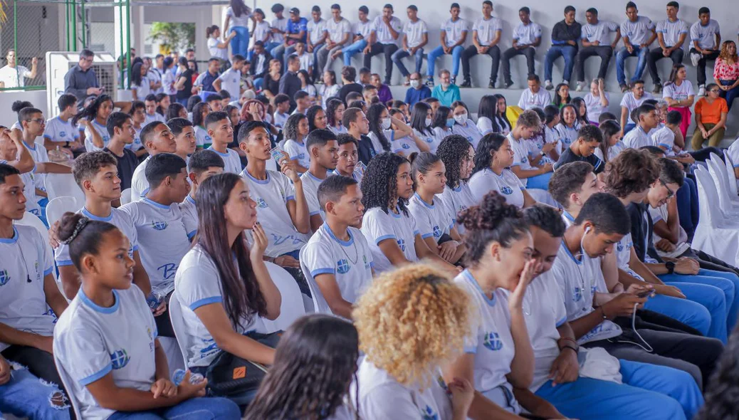 Alunos no auditório