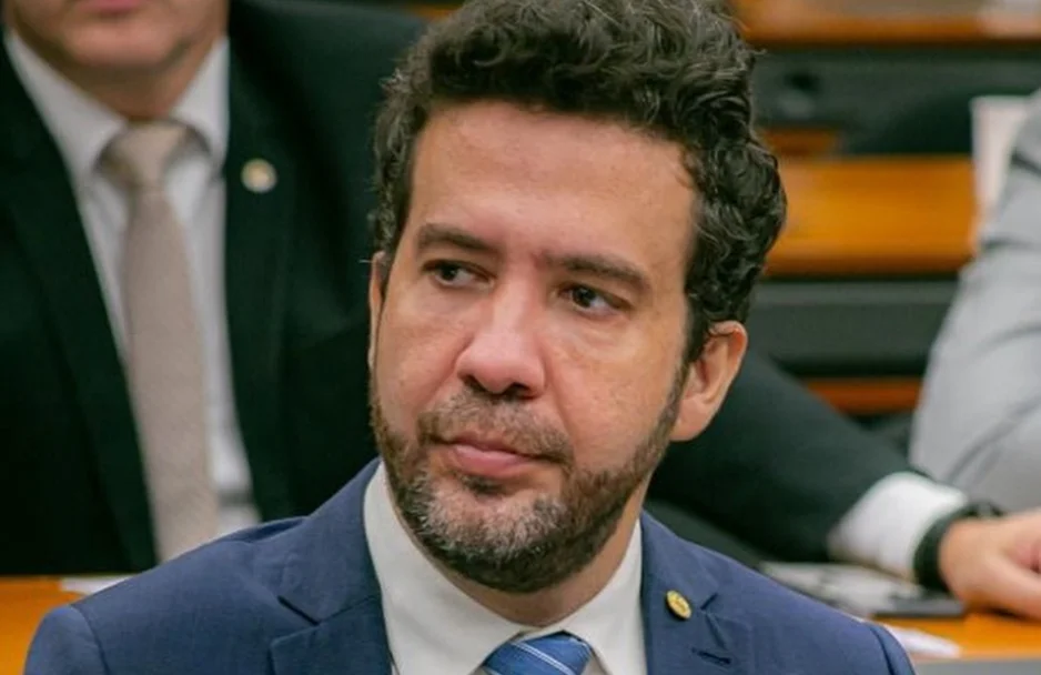 André Janones