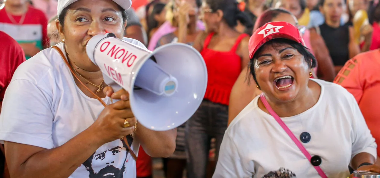 Apoiadores no evento do lançamento da pré-candidatura de Fábio Novo