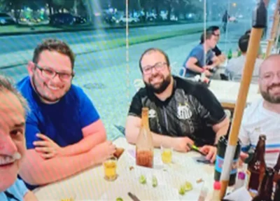 As vítimas tiraram uma foto momentos antes do ocorrido