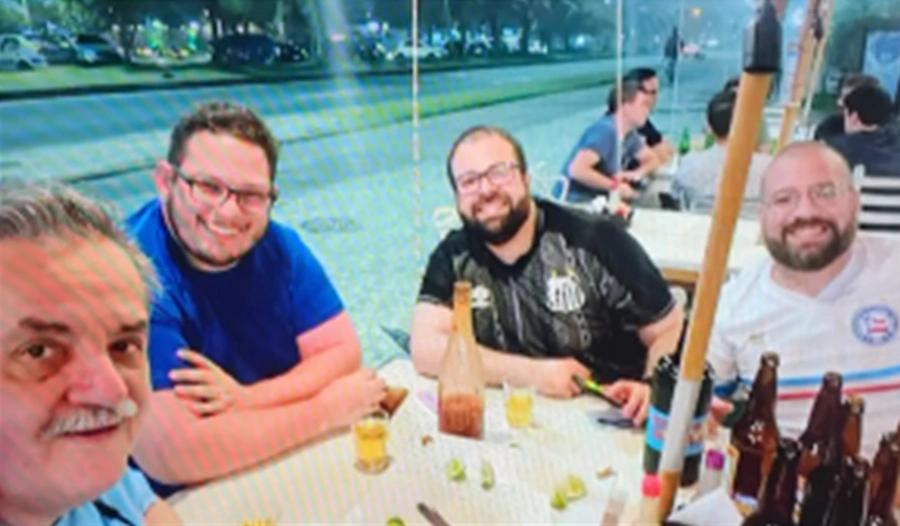 As vítimas tiraram uma foto momentos antes do ocorrido