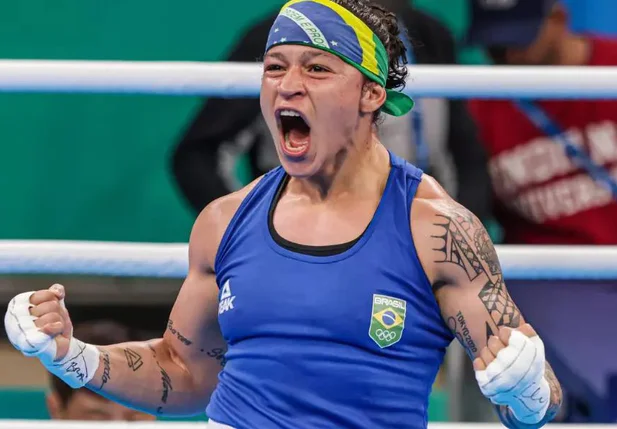 Bia Ferreira conquista ouro no Boxe