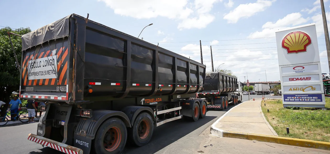 Caminhão arrastou a vítima por 35 metris