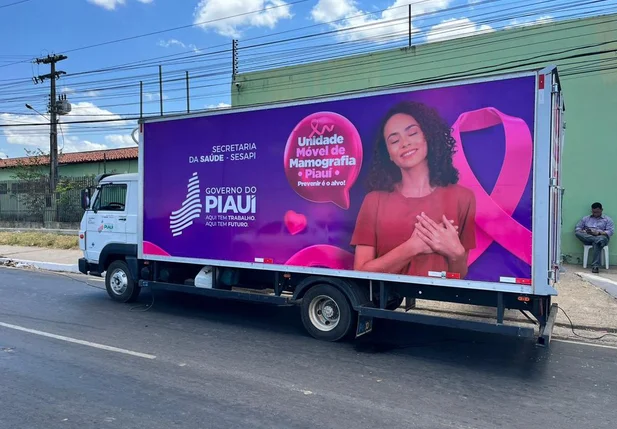 Caminhão da Mamografia inicia atendimentos em Teresina