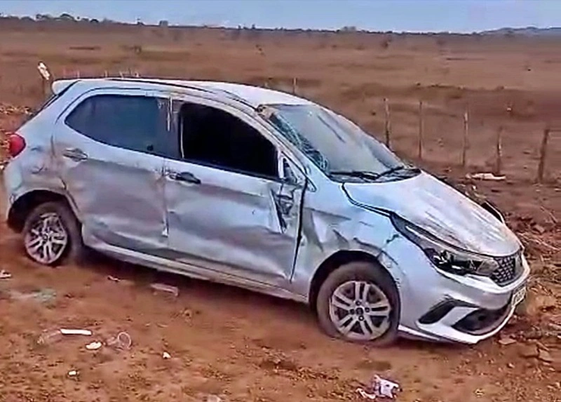 Carro do filho do prefeito Zé Henrique