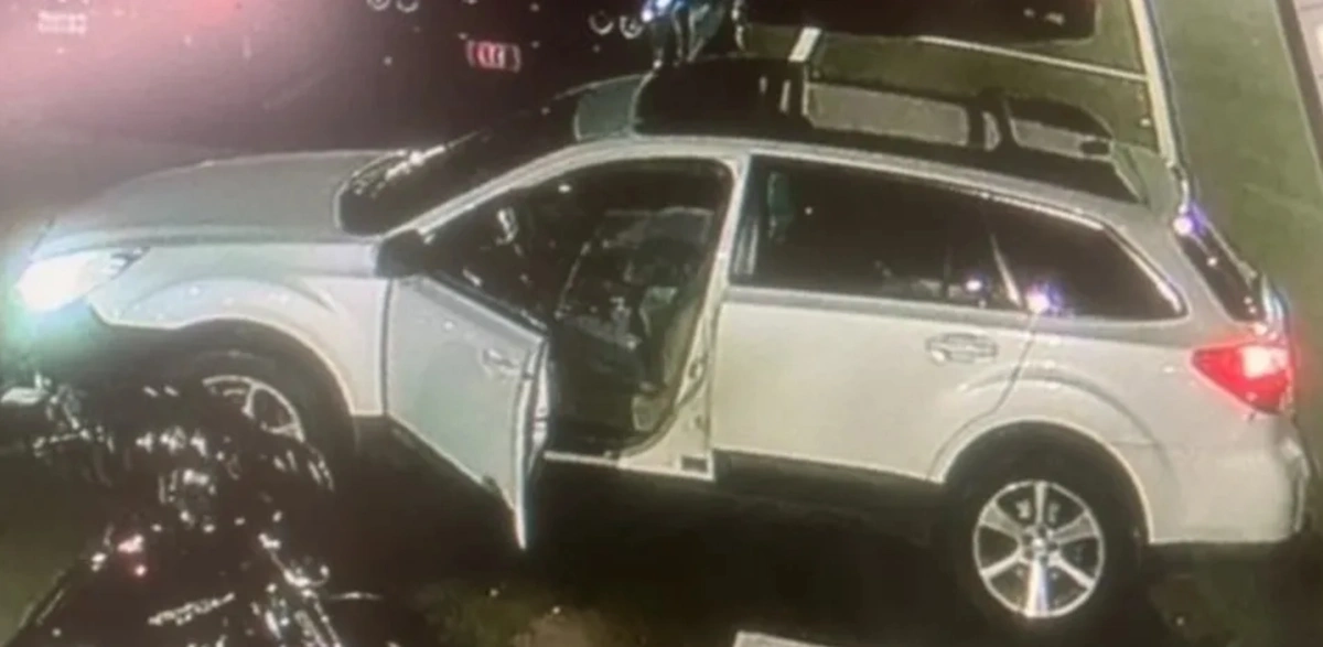 Carro usado pelo atirador que promoveu ataque nos Estados Unidos