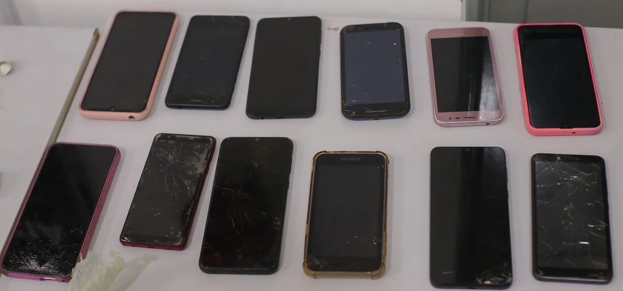 Celulares apreendidos