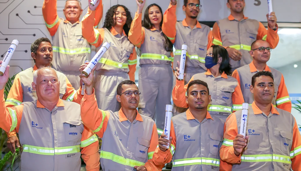 Certificação da turma do primeiro ciclo da Escola de Eletricistas 2023