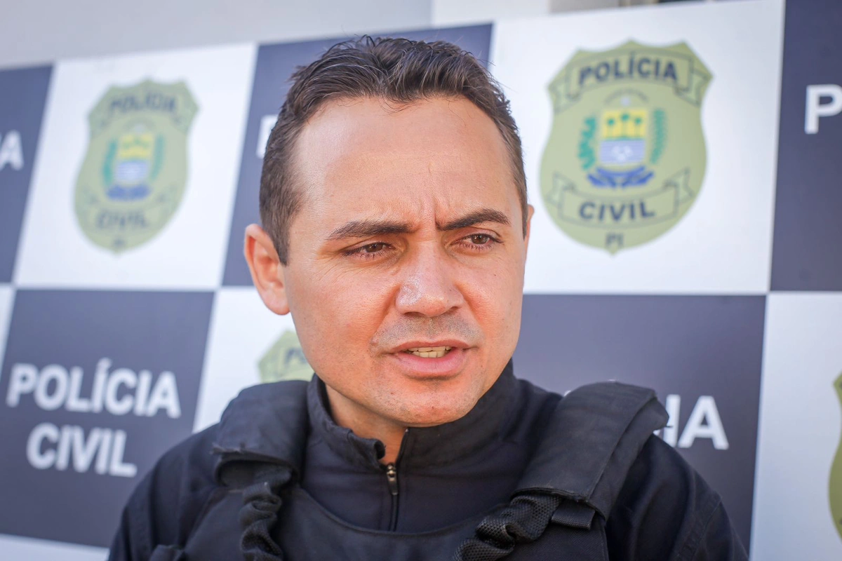 Delegado Charles Pessoa, diretor do DRACO