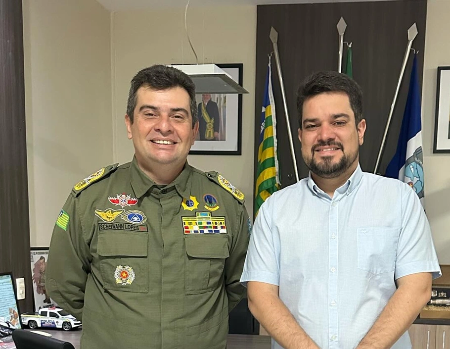 Deputado Dogim Félix se reúne com o comandante geral da PM e trata sobre viatura para Jatobá do Piauí