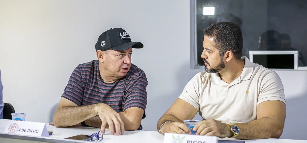Dirigentes dos clubes que vão disputar a Série A do estadual