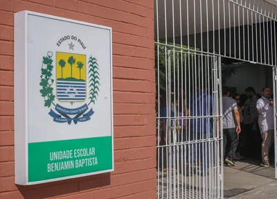 Entrega da reforma da escola Benjamin Baptista