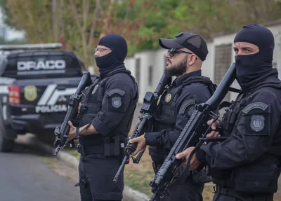Equipe do DRACO em operação no Parque  Universitário