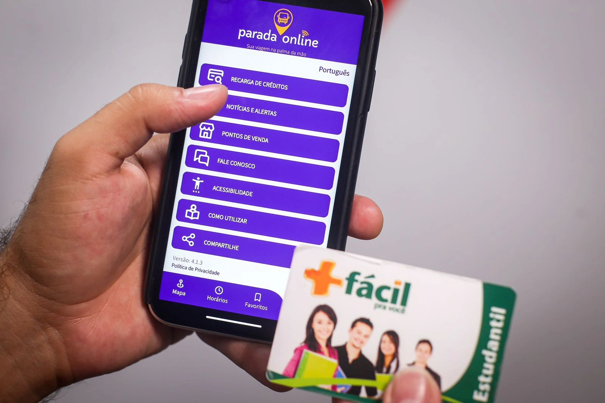 Estudantes de Teresina agora podem recarregar cartão de passagem de ônibus através de aplicativo