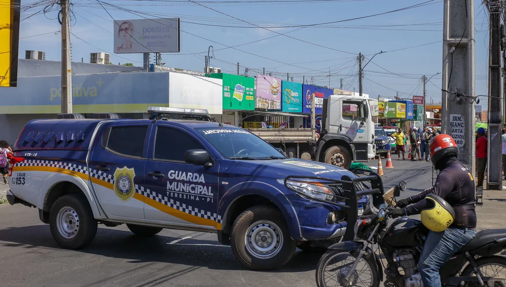 Ex-PM morreu ao colidir moto em caminhão