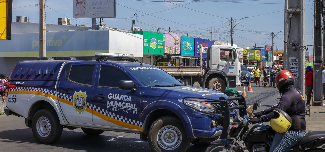 Ex-PM morreu ao colidir moto em caminhão