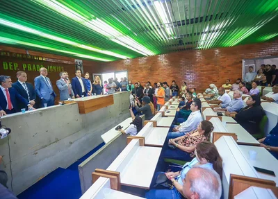 Fábio Novo recebe apoio do SDD