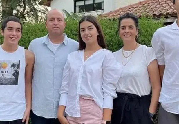 Família Kutz foi encontrada abraçada em casa