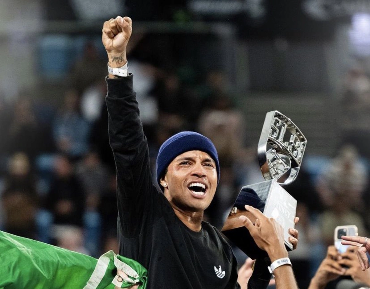 Felipe Gustavo foi campeão da etapa de Sydney da SLS
