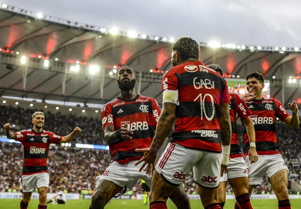 Flamengo venceu o Vasco por 1 a 0 no Clássico dos Milhões