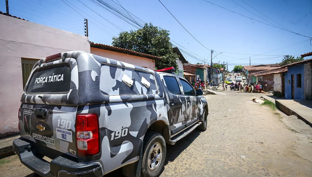 Força Tática no local