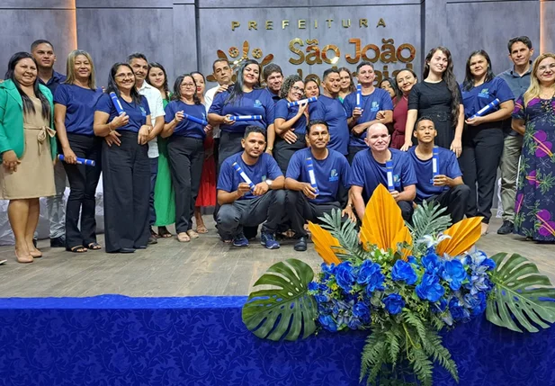 Formatura do curso técnico para ACS e ACE do programa Saúde com Agente