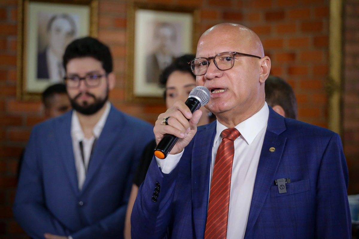 Franzé Silva