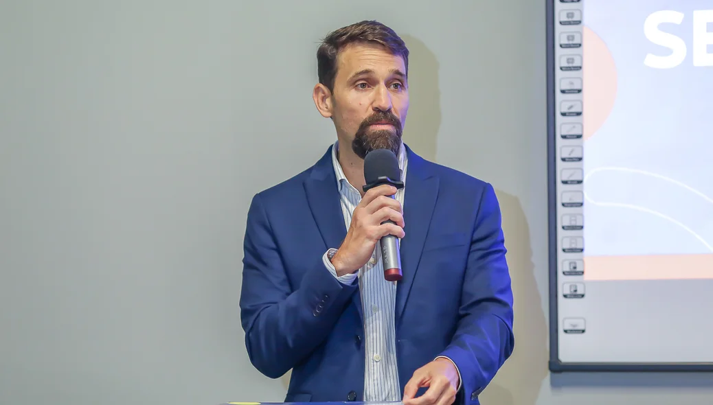 Hélio Rafael em seu discurso