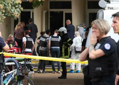 Homem invadiu escola na França e matou um professor