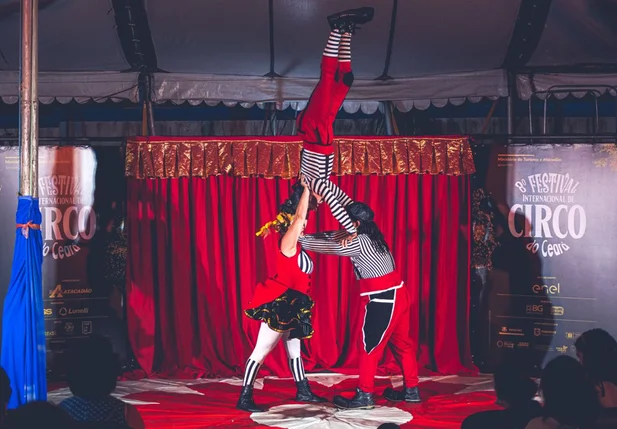 III CONFLUÊNCIAS DO TEATRO BRASILEIRO