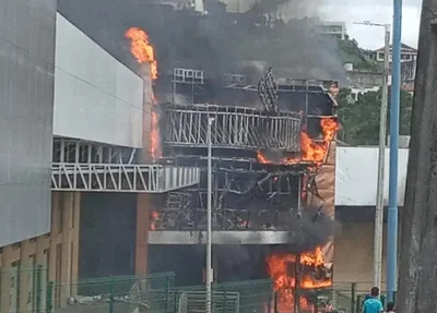Incêndio atingiu shopping na Paraíba