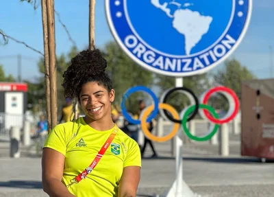 Laura Amaro leva o bronze no levantamento de peso