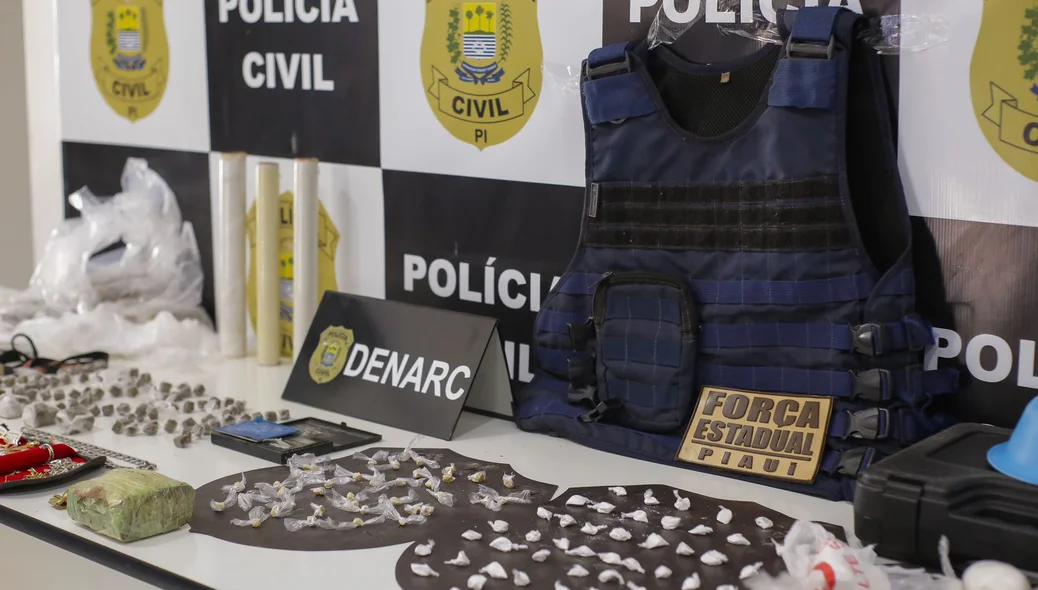 Material apreendido na operação