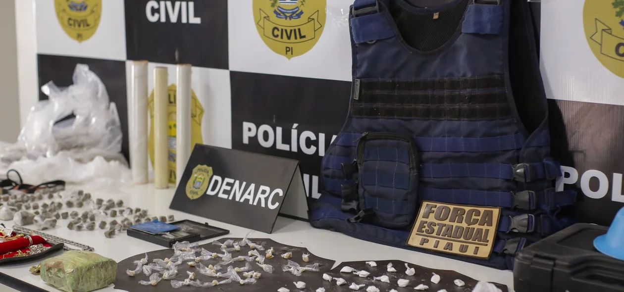 Material apreendido na operação