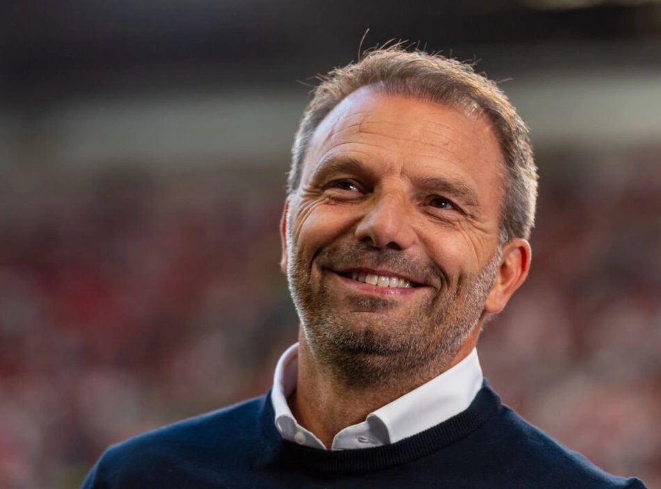 Maurice Steijn foi demitido do Ajax