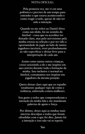 Nota de Yan Couto sobre Daniel Alves