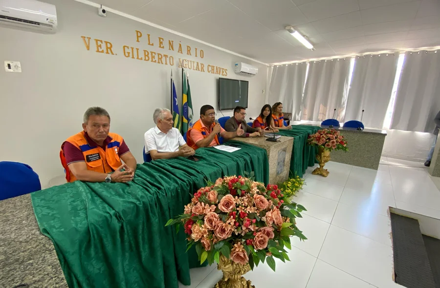 o Secretário Municipal de Assistência Social, Walter Souza, iniciou os trabalhos