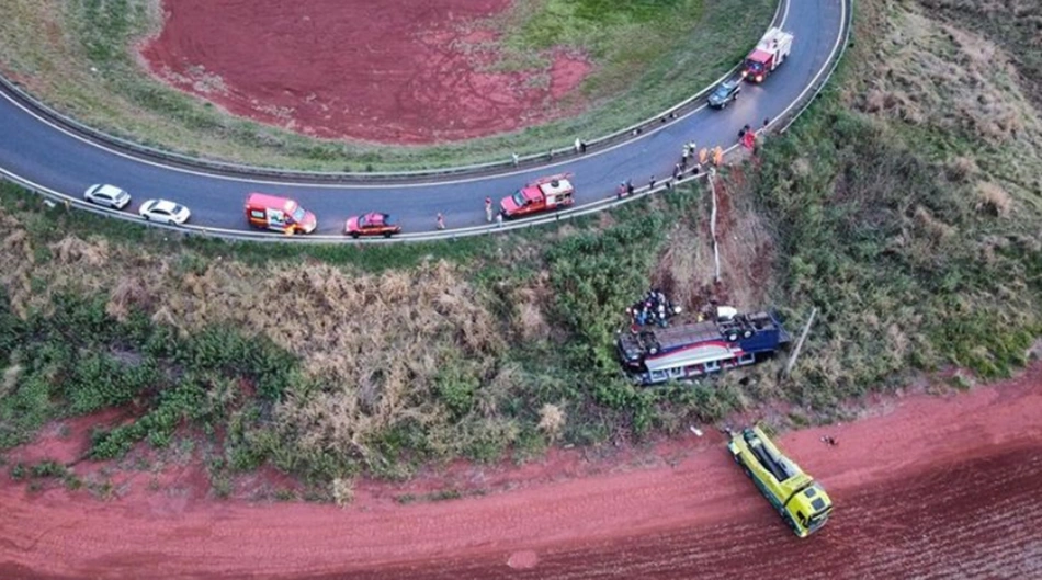 Ônibus que saiu do Piauí caiu em ribanceira em Minas Gerais