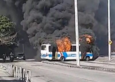 Ônibus sendo iniciado no Rio de Janeiro