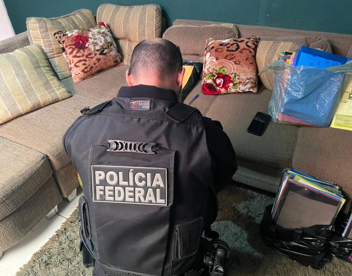 PF deflagra operação