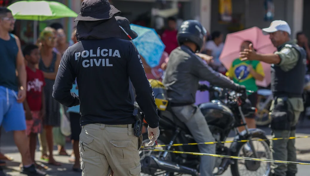 Polícia no local do acidente