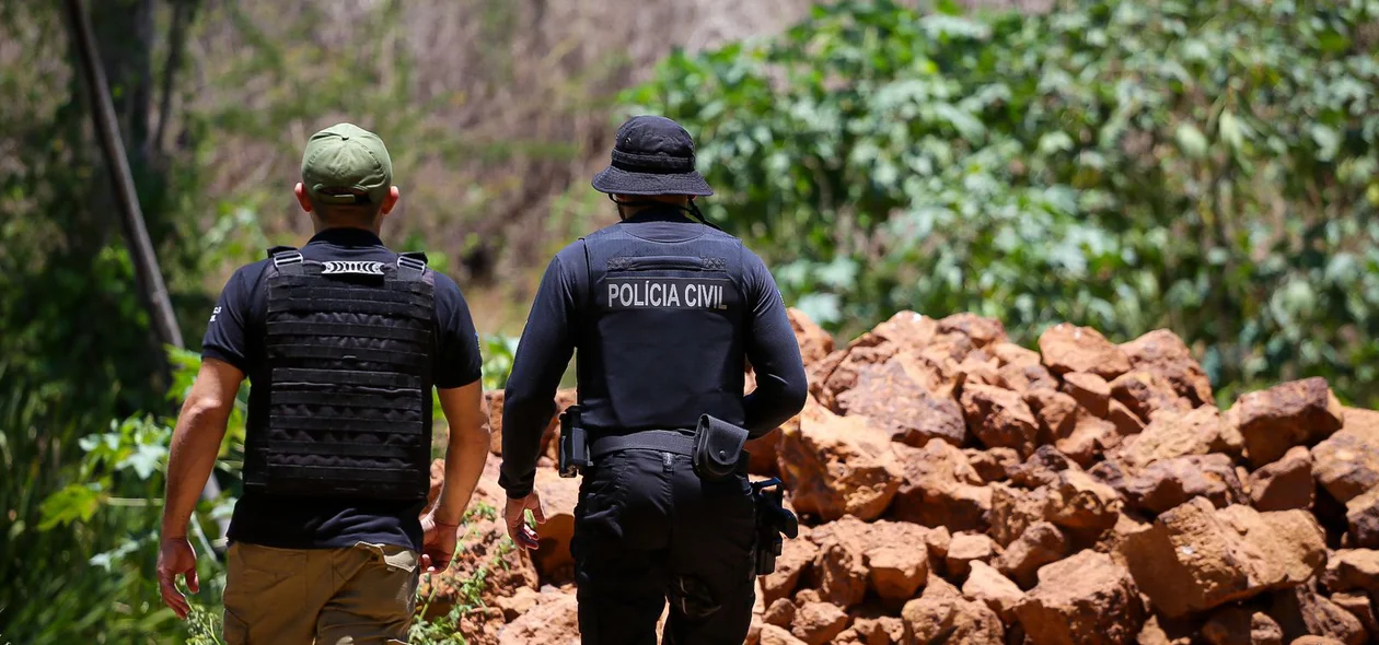 Polícia no local