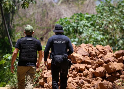 Polícia no local