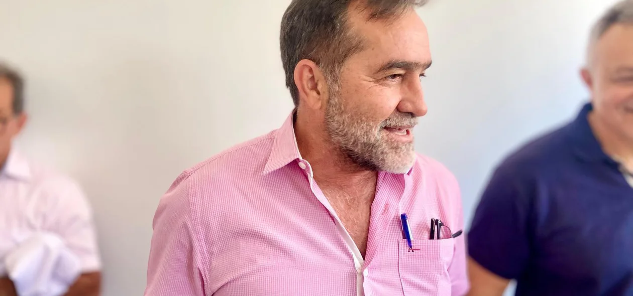 Prefeito de Oeiras, José Raimundo