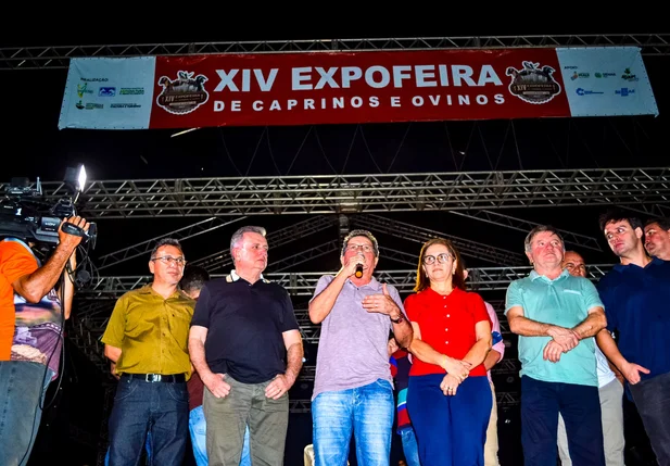 Prefeito Genival Bezerra falou durante festival