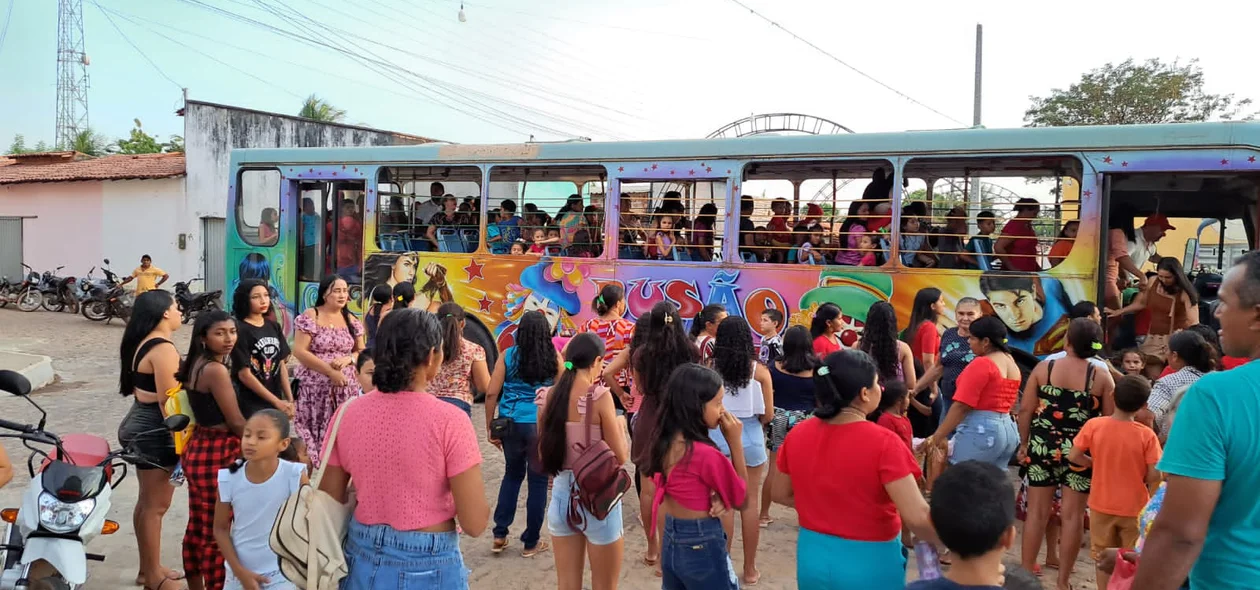 Prefeitura de São João do Arraial promove festa em homenagem às crianças