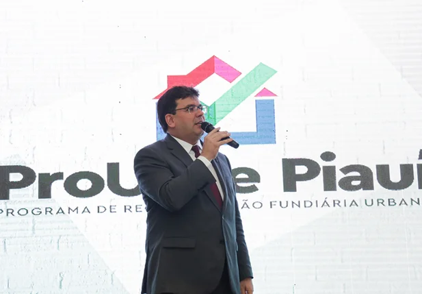 Rafael Fonteles lança o Programa de Regularização Fundiária Urbana (PROUrbe), com o objetivo de regularizar 200 mil imóveis no estado