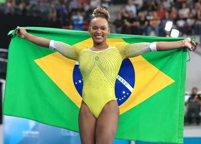 Rebeca Andrade fatura o ouro no salto na mesa