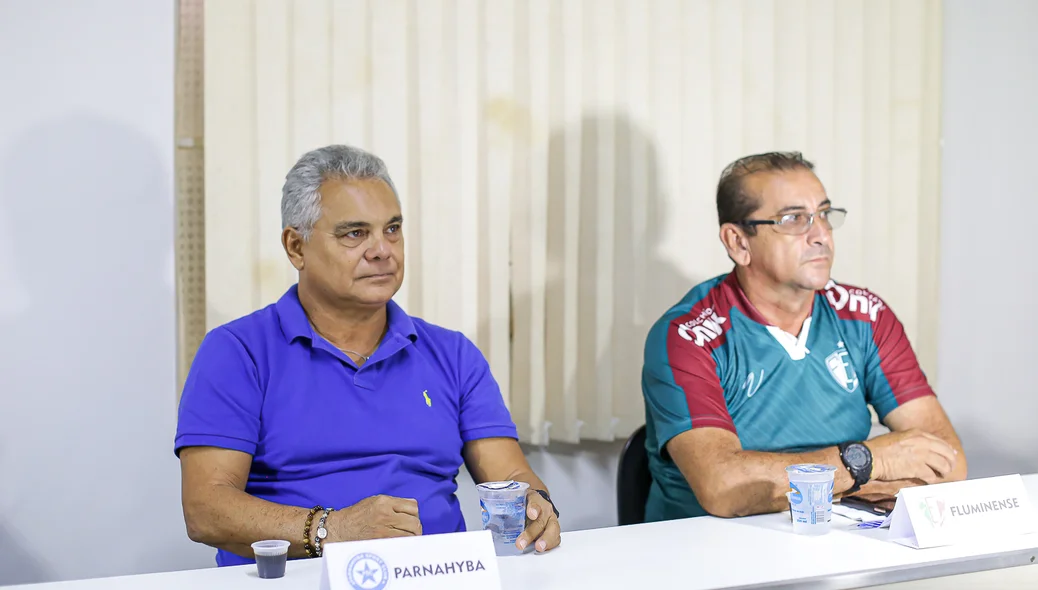 Reunião com representantes dos clubes