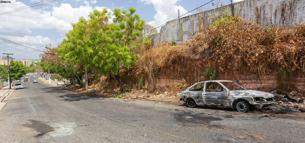 Rua Guaporé, bairro Primavera